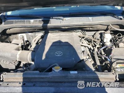 Zdjęcie 11 z 12 samochodu: 2016 TOYOTA TUNDRA CREWMAX SR5 VIN:5TFEW5F16GX203137 - miniatura