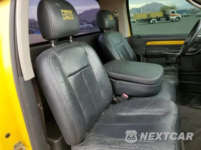 Zdjęcie 11 z 15 samochodu: 2004 DODGE RAM 1500 ST VIN:1D7HA16D84J219911 - miniatura