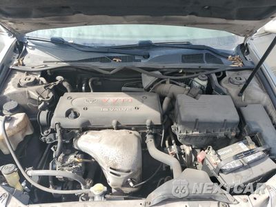 Zdjęcie 12 z 14 samochodu: 2004 TOYOTA CAMRY LE VIN:4T1BE32KX4U850013 - miniatura