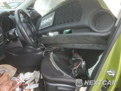 Zdjęcie 7 z 13 samochodu: 2016 KIA SOUL VIN:KNDJN2A24G7853990 - miniatura