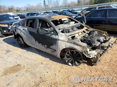 Czwarte zdjęcie samochodu z boku: 2018 CHEVROLET IMPALA LT VIN:2G1105SA1J9137360 - miniatura