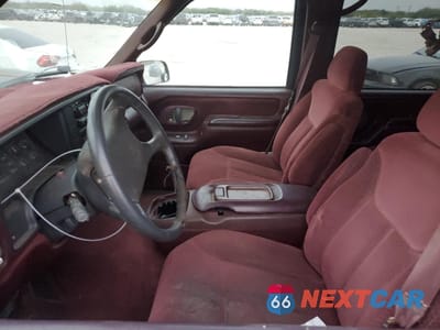 Zdjęcie 7 z 13 samochodu: 1997 CHEVROLET SUBURBAN K1500 VIN:3GNFK16R0VG147011 - miniatura