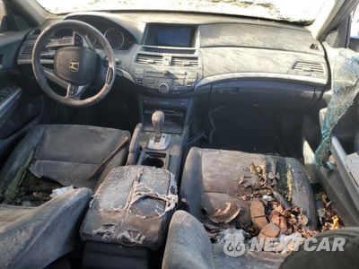 Zdjęcie 8 z 12 samochodu: 2009 HONDA ACCORD EXL VIN:1HGCP368X9A026167 - miniatura