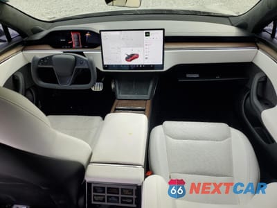 Zdjęcie 8 z 12 samochodu: 2022 TESLA MODEL S VIN:5YJSA1E58NF479552 - miniatura