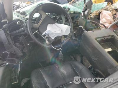 Zdjęcie 8 z 13 samochodu: 2012 CHEVROLET TAHOE K1500 LT VIN:1GNSKBE00CR108391 - miniatura