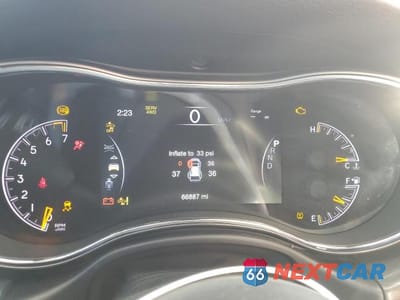 Zdjęcie 9 z 13 samochodu: 2019 JEEP GRAND CHEROKEE LIMITED VIN:1C4RJFBG0KC593815 - miniatura