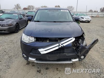 Piąte zdjęcie samochodu w środku: 2015 MITSUBISHI OUTLANDER SE VIN:JA4AD3A39FZ013444 - miniatura