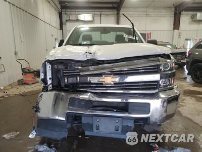 Piąte zdjęcie samochodu w środku: 2018 CHEVROLET SILVERADO K2500 HEAVY DUTY VIN:1GC0KUEG0JZ212207 - miniatura