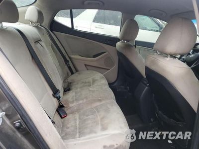 Zdjęcie 10 z 12 samochodu: 2013 KIA OPTIMA LX VIN:5XXGM4A70DG116261 - miniatura