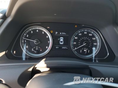 Zdjęcie 9 z 14 samochodu: 2023 HYUNDAI SONATA SE VIN:KMHL24JA7PA321636 - miniatura