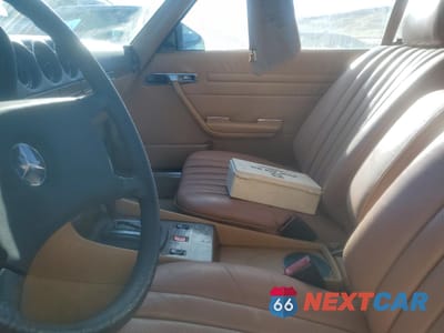 Zdjęcie 7 z 12 samochodu: 1982 MERCEDES-BENZ 380 SL VIN:WDBBA45A7CB012779 - miniatura