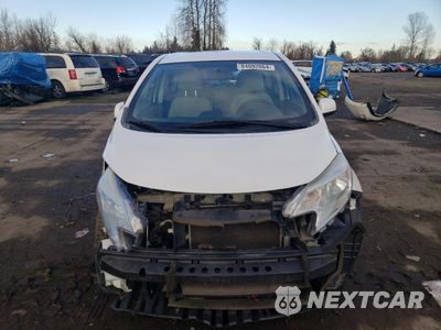 Piąte zdjęcie samochodu w środku: 2014 NISSAN VERSA NOTE S VIN:3N1CE2CP4EL429528 - miniatura