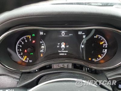 Zdjęcie 9 z 13 samochodu: 2018 JEEP GRAND CHEROKEE OVERLAND VIN:1C4RJFCG9JC440332 - miniatura