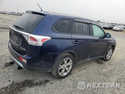 Trzecie zdjęcie samochodu z tyłu: 2015 MITSUBISHI OUTLANDER SE VIN:JA4AD3A39FZ013444 - miniatura