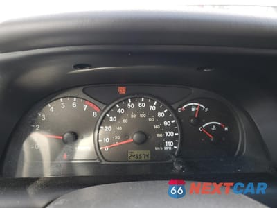 Zdjęcie 9 z 14 samochodu: 2004 CHEVROLET TRACKER VIN:2CNBJ134146918164 - miniatura