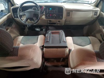 Zdjęcie 8 z 12 samochodu: 2004 CHEVROLET AVALANCHE C1500 VIN:3GNEC12T24G200848 - miniatura