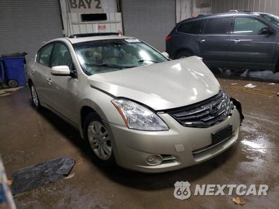 Czwarte zdjęcie samochodu z boku: 2010 NISSAN ALTIMA BASE VIN:1N4AL2AP9AN460870 - miniatura