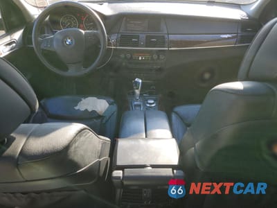 Zdjęcie 8 z 16 samochodu: 2008 BMW X5 4.8I VIN:5UXFE83538L161467 - miniatura