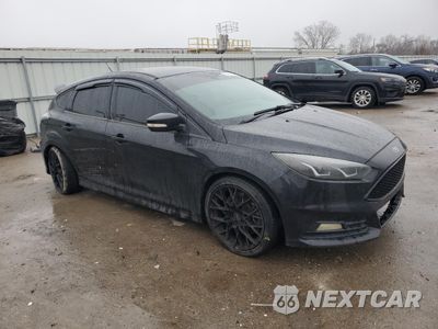 Czwarte zdjęcie samochodu z boku: 2015 FORD FOCUS ST VIN:1FADP3L92FL241872 - miniatura