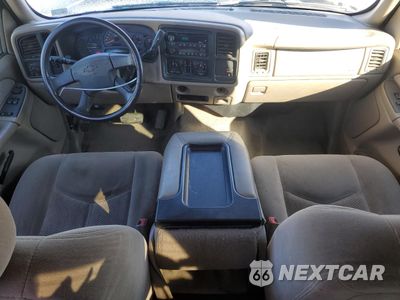 Zdjęcie 8 z 15 samochodu: 2003 CHEVROLET SILVERADO C1500 VIN:1GCEC19T23E285212 - miniatura