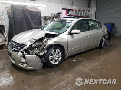 2010 NISSAN ALTIMA BASE 1N4AL2AP9AN460870 - główne zdjęcie licytacji z USA - miniatura