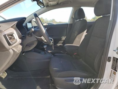 Zdjęcie 7 z 14 samochodu: 2021 KIA RIO LX VIN:3KPA24AD3ME382903 - miniatura