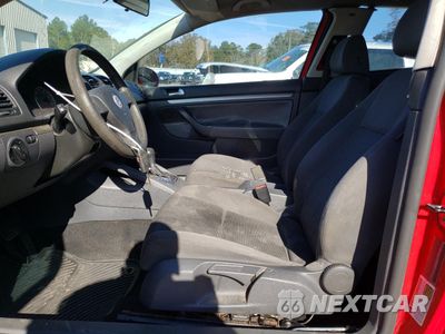 Zdjęcie 7 z 14 samochodu: 2007 VOLKSWAGEN RABBIT VIN:WVWBR71K17W213148 - miniatura