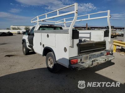 Drugie zdjęcie samochodu z przodu: 2005 CHEVROLET SILVERADO C2500 HEAVY DUTY VIN:1GBHC24U45E294066 - miniatura