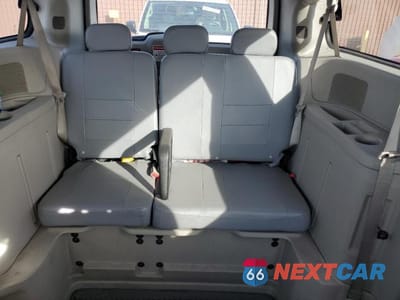 Zdjęcie 10 z 13 samochodu: 2018 DODGE GRAND CARAVAN SE VIN:2C7WDGBGXJR209872 - miniatura