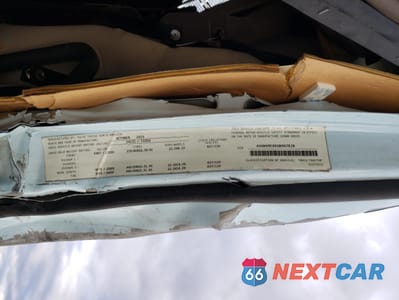 Zdjęcie 10 z 10 samochodu: 2016 VOLVO VN VNL VIN:4V4N99EHXGN967828 - miniatura