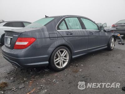 Trzecie zdjęcie samochodu z tyłu: 2014 MERCEDES-BENZ C 300 4MATIC VIN:WDDGF8AB4ER302170 - miniatura