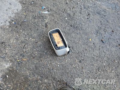 Zdjęcie 12 z 13 samochodu: 2003 MITSUBISHI LANCER OZ RALLY VIN:JA3AJ86E43U023179 - miniatura