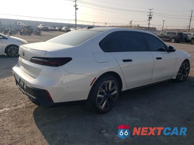 Trzecie zdjęcie samochodu z tyłu: 2023 BMW 760 XI VIN:WBA33EJ00PCL84531 - miniatura