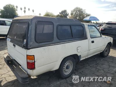 Trzecie zdjęcie samochodu z tyłu: 1989 TOYOTA PICKUP 1/2 TON SHORT WHEELBASE VIN:JT4RN81R5K0006528 - miniatura