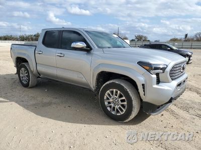 Czwarte zdjęcie samochodu z boku: 2024 TOYOTA TACOMA DOUBLE CAB VIN:3TYLB5JN9RT048092 - miniatura