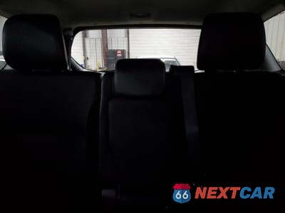 Zdjęcie 10 z 17 samochodu: 2011 MITSUBISHI OUTLANDER SE VIN:JA4JT3AWXBU037417 - miniatura