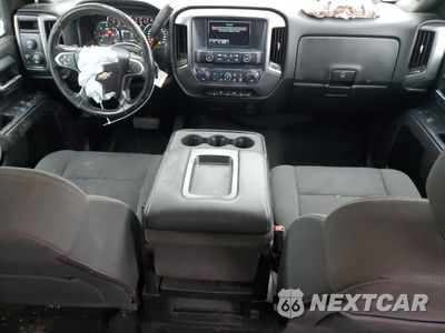 Zdjęcie 8 z 15 samochodu: 2018 CHEVROLET SILVERADO K1500 LT VIN:1GCUKREC5JF195174 - miniatura