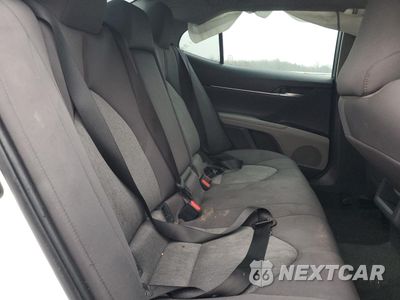Zdjęcie 11 z 14 samochodu: 2018 TOYOTA CAMRY L VIN:4T1B11HK3JU548713 - miniatura