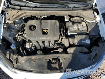 Zdjęcie 13 z 15 samochodu: 2017 HYUNDAI ELANTRA SE VIN:5NPD74LF0HH143260 - miniatura