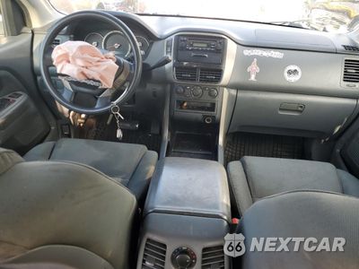 Zdjęcie 8 z 14 samochodu: 2007 HONDA PILOT LX VIN:2HKYF18187H517399 - miniatura