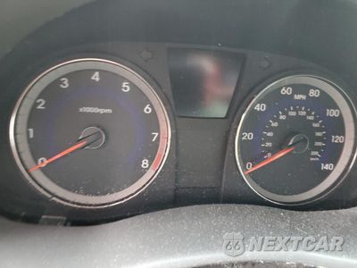 Zdjęcie 9 z 13 samochodu: 2013 HYUNDAI ACCENT GLS VIN:KMHCU5AE1DU130498 - miniatura