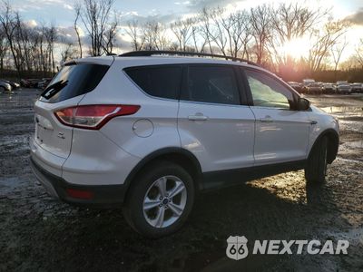 Trzecie zdjęcie samochodu z tyłu: 2016 FORD ESCAPE SE VIN:1FMCU9GXXGUA48421 - miniatura