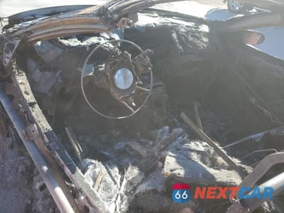 Zdjęcie 8 z 12 samochodu: 2001 CHEVROLET CAMARO VIN:2G1FP32KX12140815 - miniatura