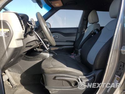 Zdjęcie 7 z 17 samochodu: 2016 KIA SOUL + VIN:KNDJP3A59G7259325 - miniatura