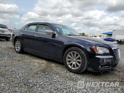 Czwarte zdjęcie samochodu z boku: 2012 CHRYSLER 300 LIMITED VIN:2C3CCACG8CH237651 - miniatura