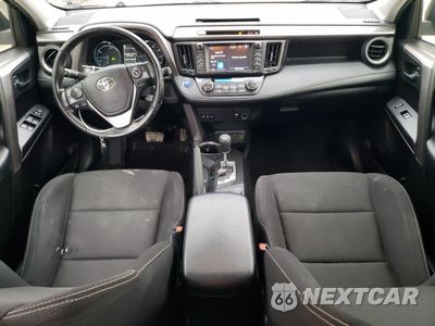Zdjęcie 8 z 17 samochodu: 2017 TOYOTA RAV4 HV LE VIN:JTMRJREV6HD128552 - miniatura