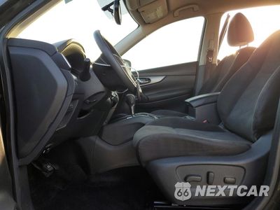 Zdjęcie 7 z 16 samochodu: 2016 NISSAN ROGUE S VIN:KNMAT2MT6GP737619 - miniatura
