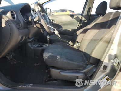 Zdjęcie 7 z 16 samochodu: 2015 NISSAN VERSA NOTE S VIN:3N1CE2CP0FL360323 - miniatura