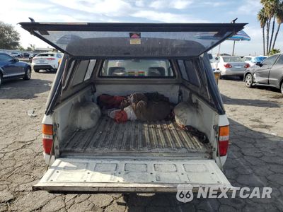 Zdjęcie 10 z 12 samochodu: 1989 TOYOTA PICKUP 1/2 TON SHORT WHEELBASE VIN:JT4RN81R5K0006528 - miniatura