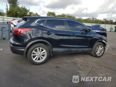 Trzecie zdjęcie samochodu z tyłu: 2018 NISSAN ROGUE SPORT S VIN:JN1BJ1CPXJW103559 - miniatura